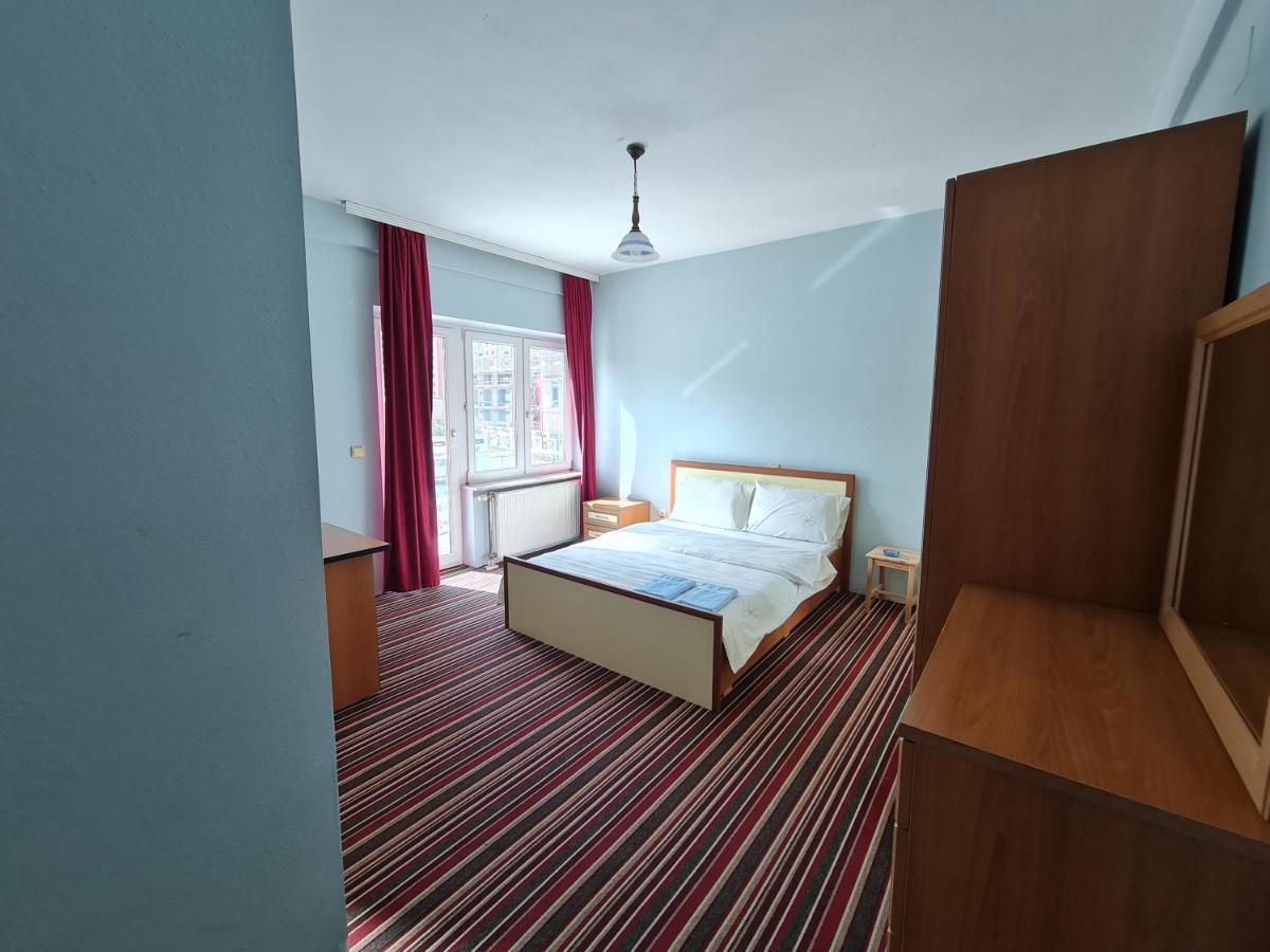 Holiday Ferizaj Ngoại thất bức ảnh