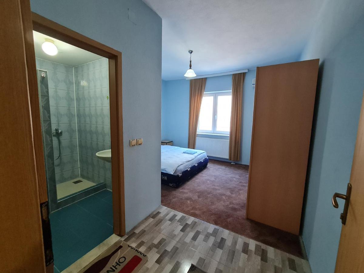 Holiday Ferizaj Ngoại thất bức ảnh