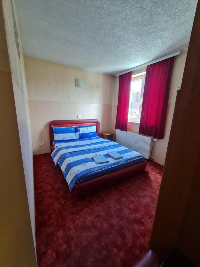 Holiday Ferizaj Ngoại thất bức ảnh
