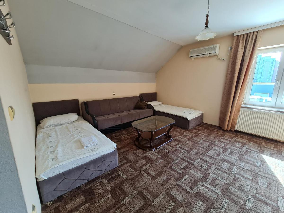 Holiday Ferizaj Ngoại thất bức ảnh