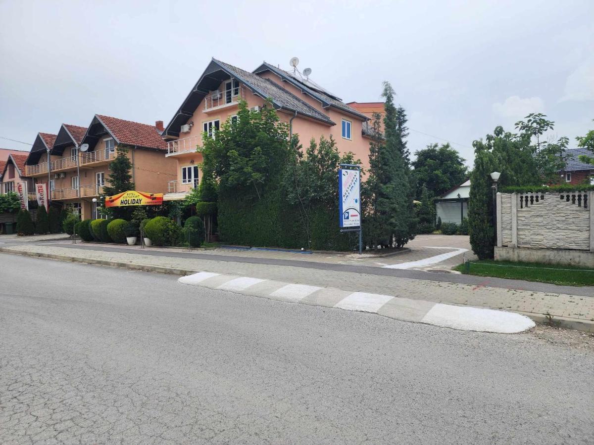 Holiday Ferizaj Ngoại thất bức ảnh